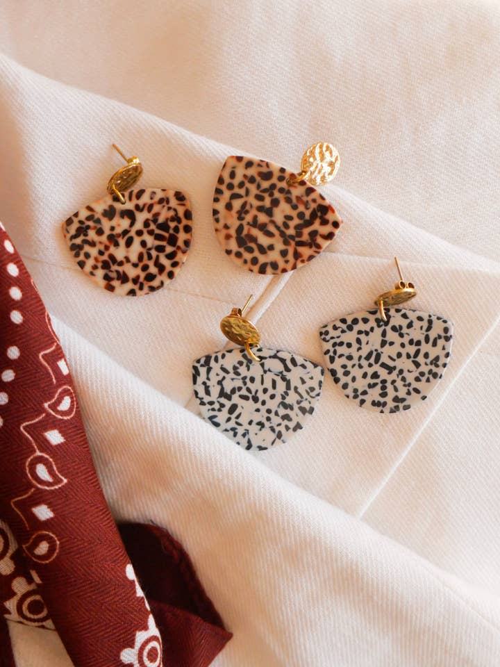 Tal örhängen för wholesale av Azeria Création