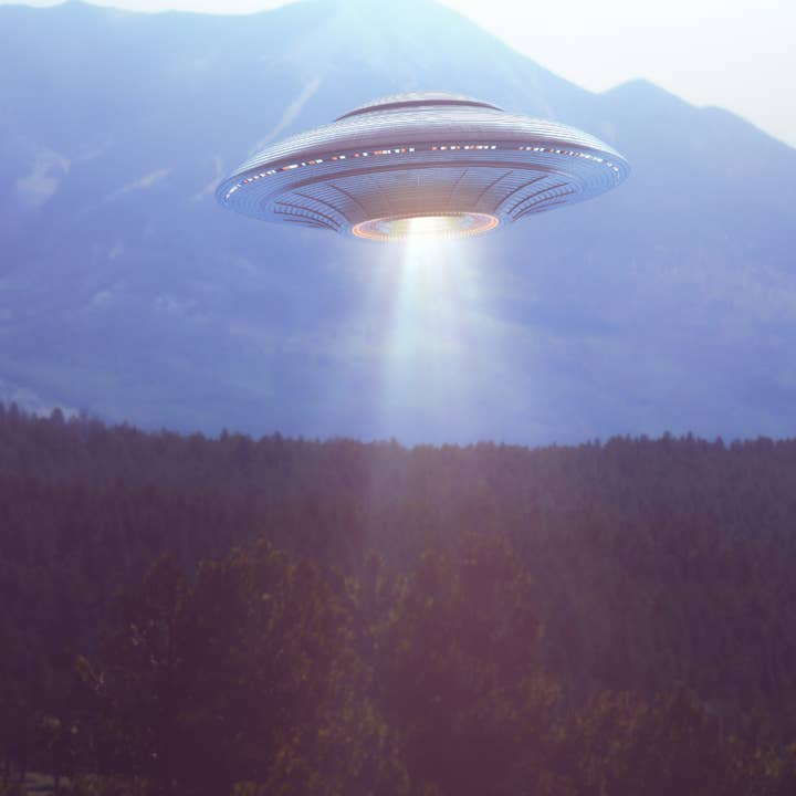 Alien Fragrance Oil for wholesale by Craftiful