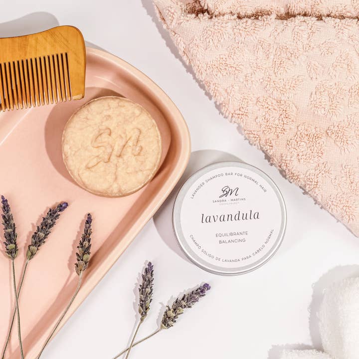 Fast lavendelshampoo for engroshandel hos SM Cosmetology