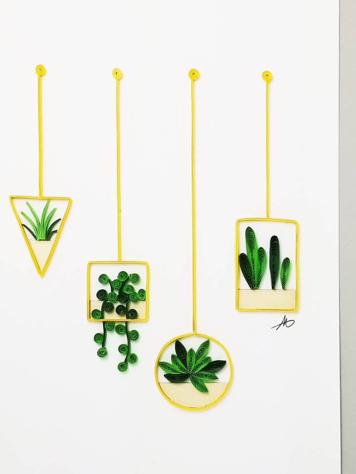 #339 Les plantes succulentes suspendues pour la vente par Iconic Quilling