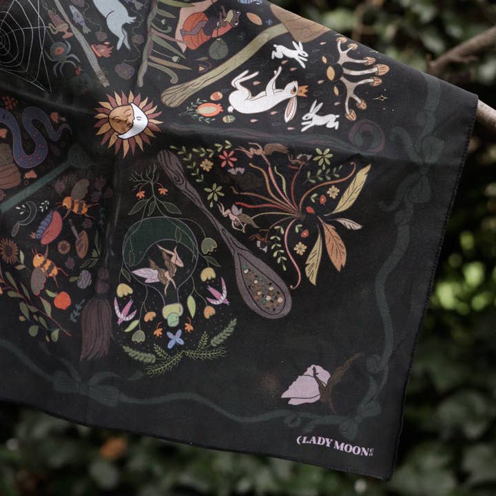 Lady Moon Co.® - Wholesale Bandana - Women's - Altar Cloth Bandana: Wheel of The Fae9