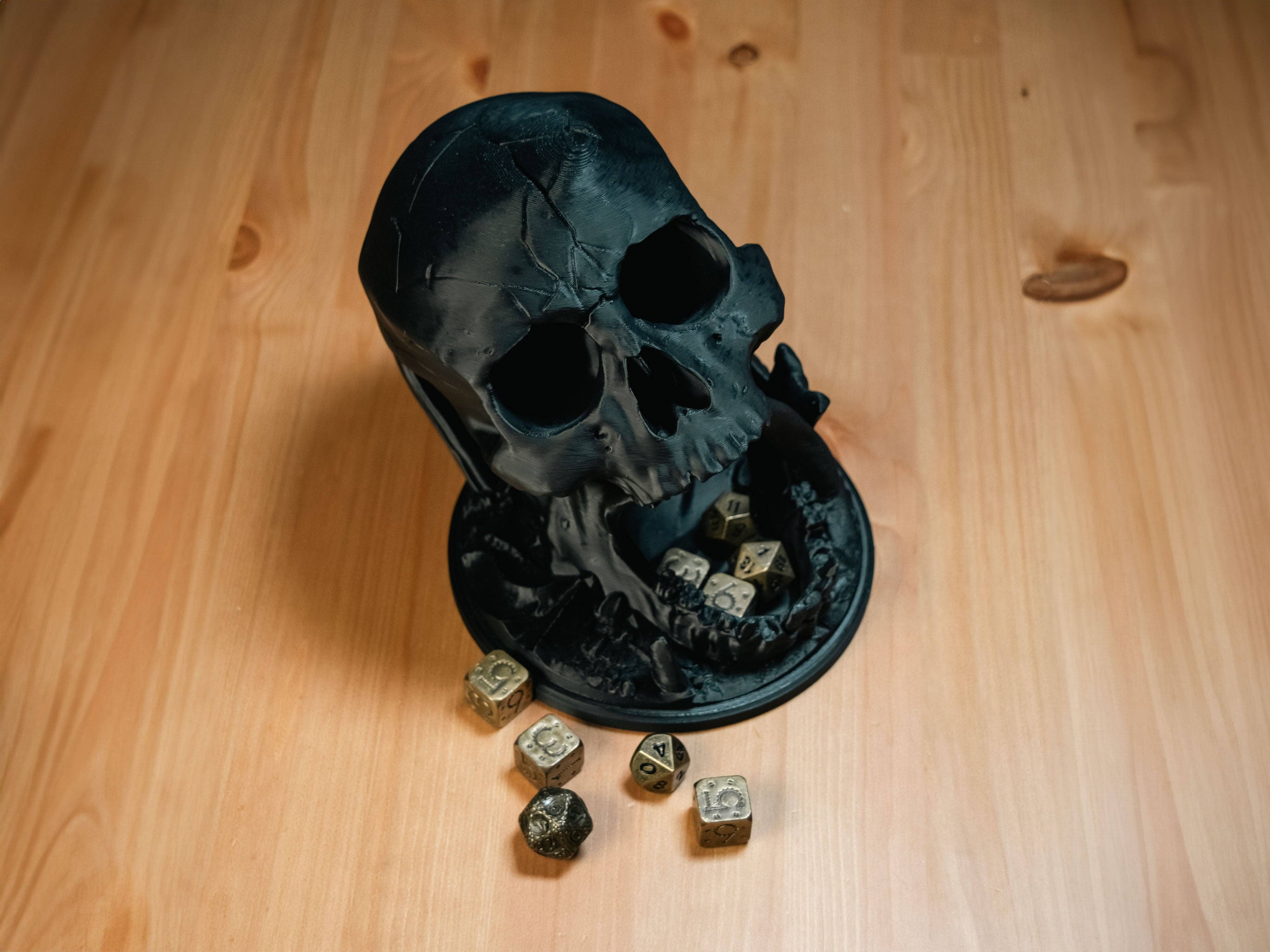 We Geek Together - Wholesale Decorative Tabletop Object - Screaming Skull Dice Tower4