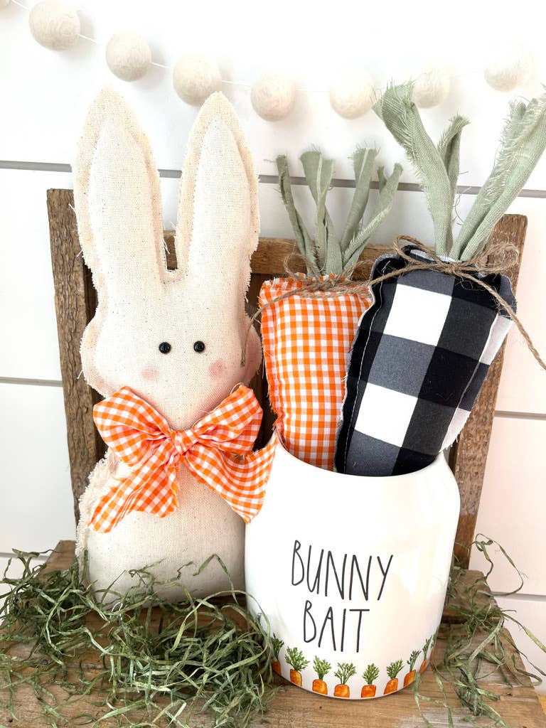 Kate + Em - Wholesale Decorative Tabletop Object - Rustic Fabric Regular Carrots 5 Pack-8 Options3