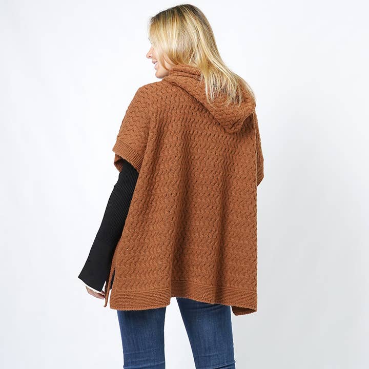 Sensibling Corp. - Wholesale Outerwear Vest - Women's - Textured Hoody Knit Vest2