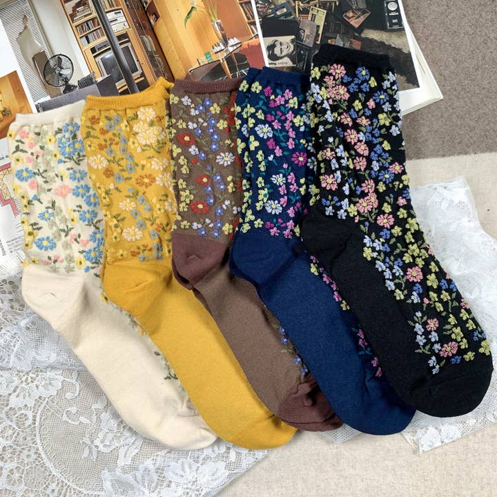 7DAYSSOCKS - Wholesale Socks - Women's - Women's Crew Blooming Garden Socks8