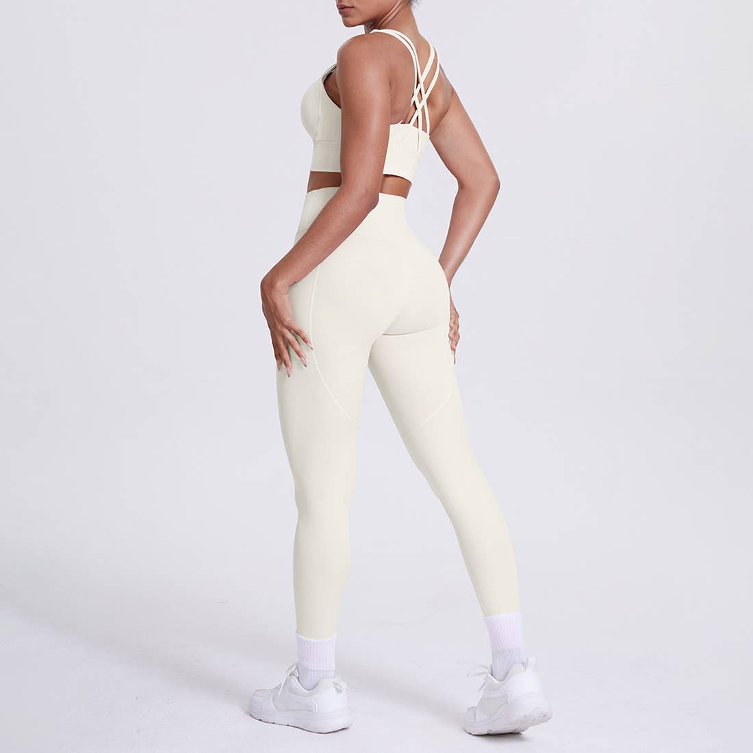 Sodalemon - Venta al por mayor Conjunto de ropa deportiva - Mujer - Conjunto de Yoga para Mujeres: Leggings de Cintura Alta con Bolsillo + Sujetador Deportivo17