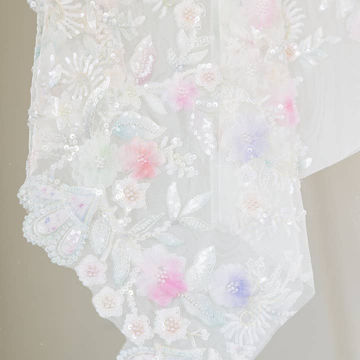 Petite Mariee Boutique - Wholesale Veil - Women's - Genevieve Floral Wedding Veil4