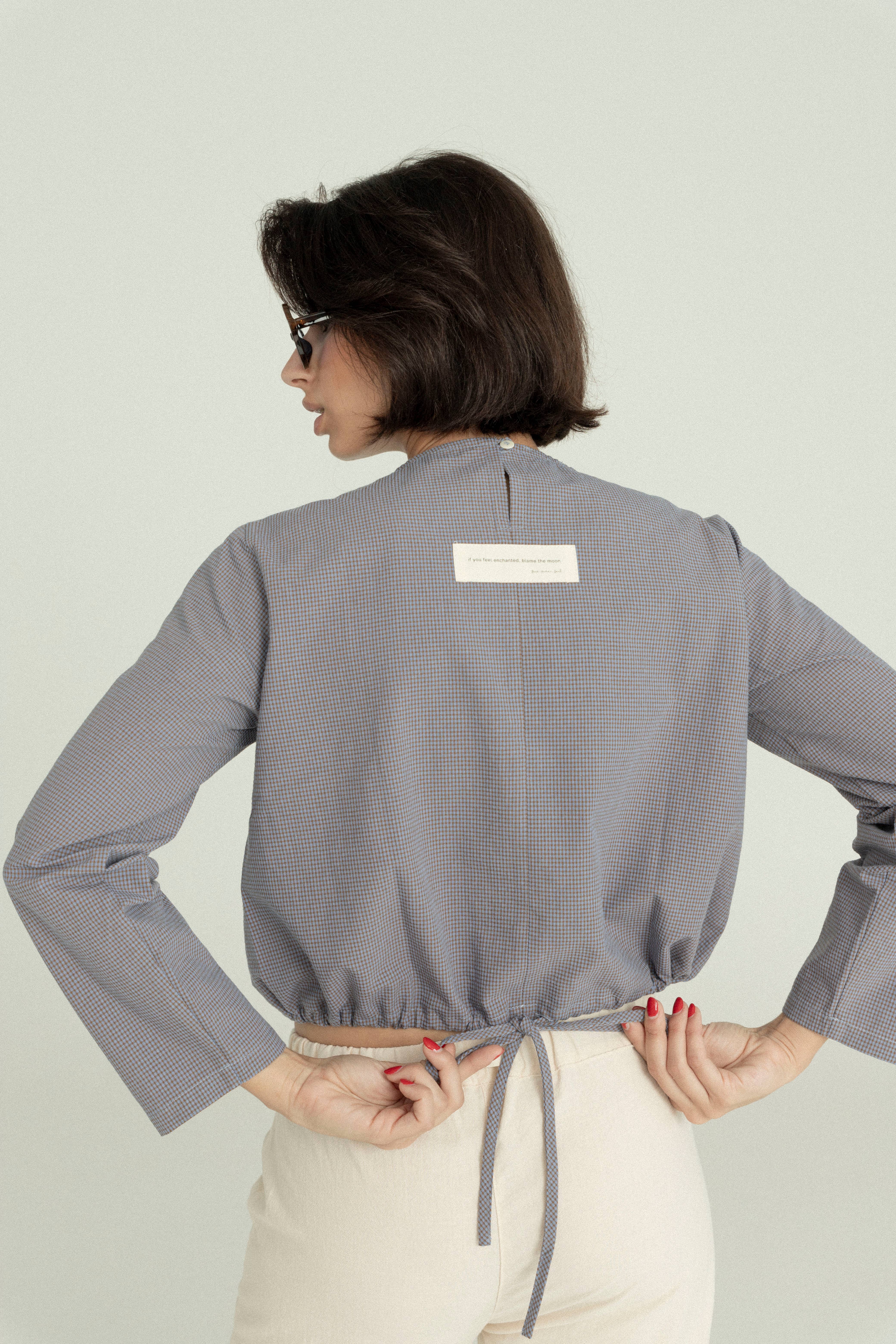 Your Human Soul - Wholesale Sweater Vest - Women's - 13h - long sleeve top scrunch 1