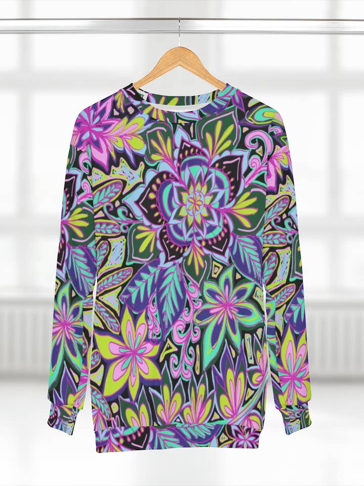 Sweat-shirt Apporter Fleurs pour la vente par Peony and Moss