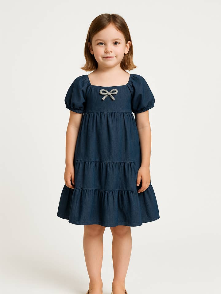 Robe Babydoll en Chambray avec Manches Bouffantes et Nœud en Strass pour la vente par Badgley Mischka (Girls)