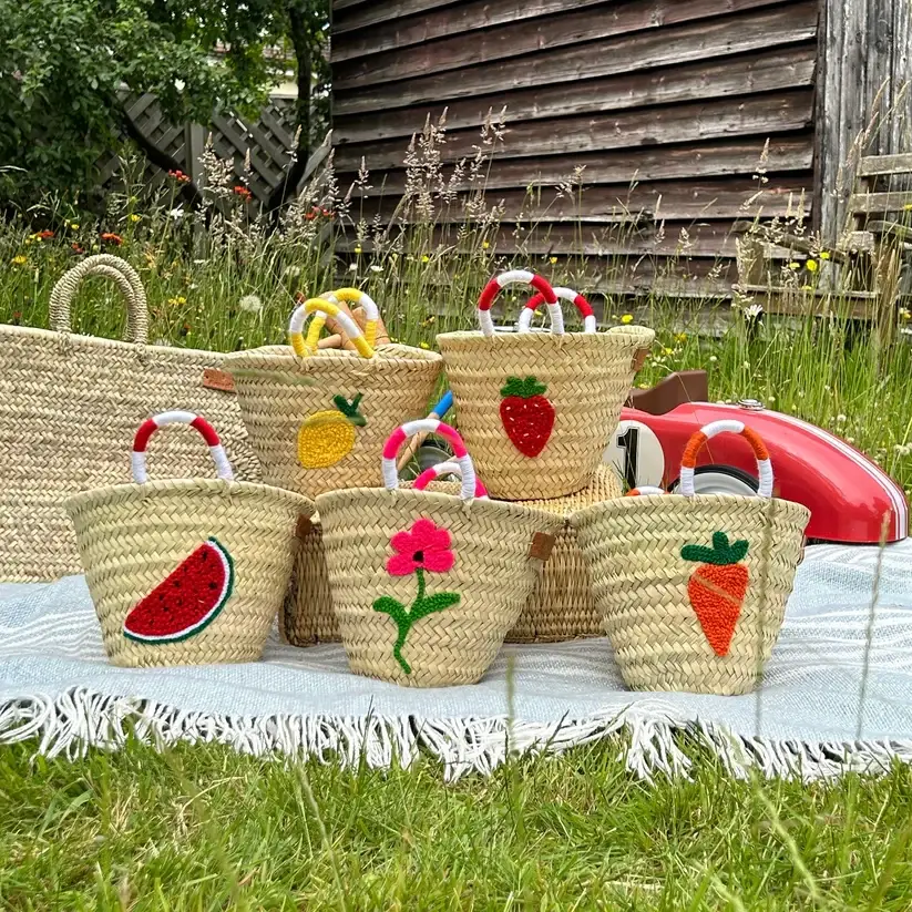 High crafty - Vendita all'ingrosso Cestino - Bambini e neonati - Dolce Carrot Mini Basket – Borsa a Mano Intrecciata in Foglia di Palma con Emb1