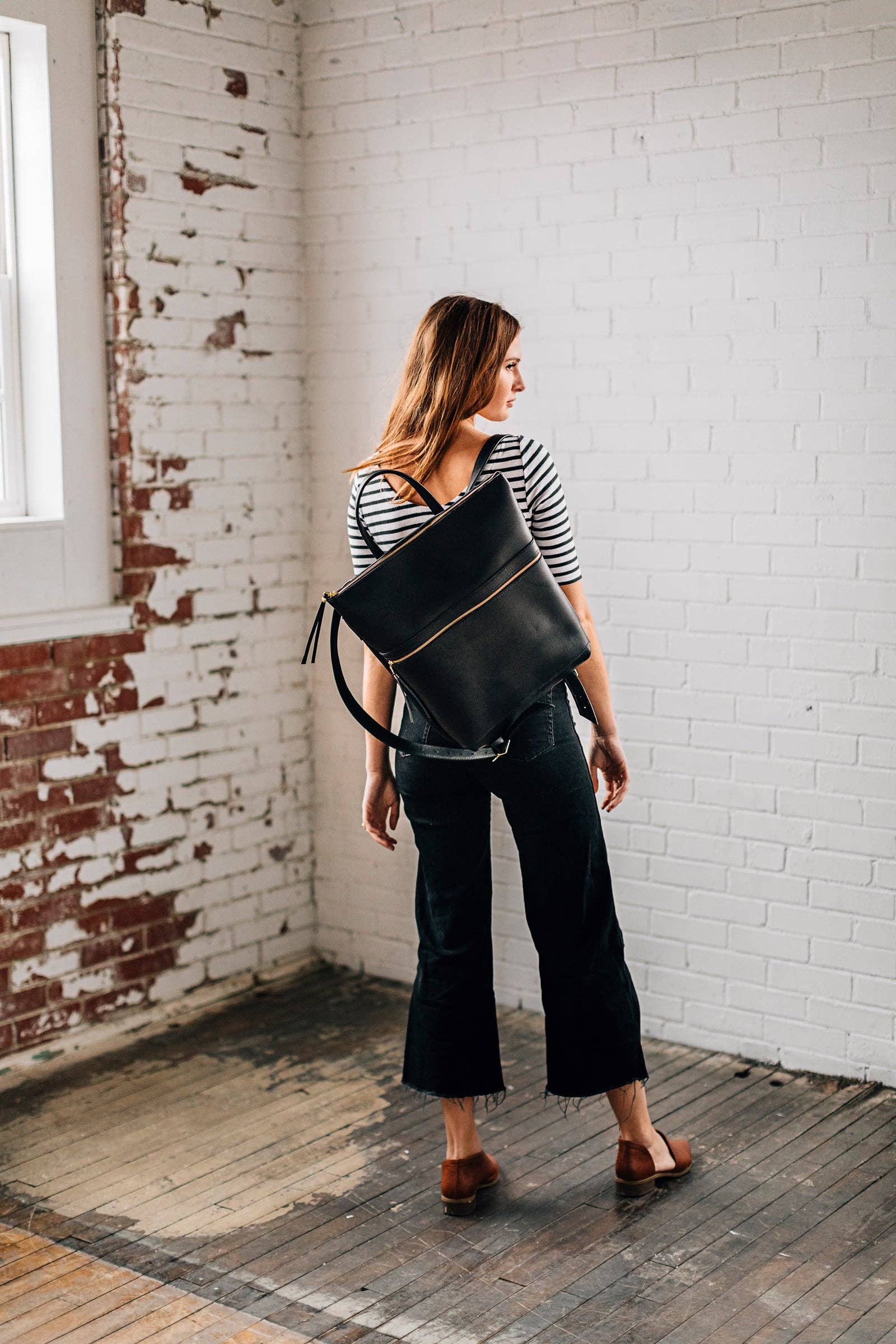 LIZ RIDEN - Wholesale Backpack - Women's - Backpack-Black3