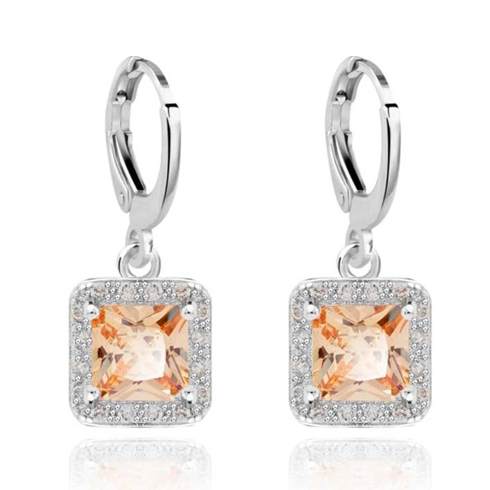 Les Élégantes per la vendita all'ingrosso da parte di Jade & Julie