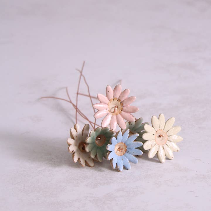 Habulous - Wholesale Artificial Flowers - Large Daisy Ceramic Flower Stems