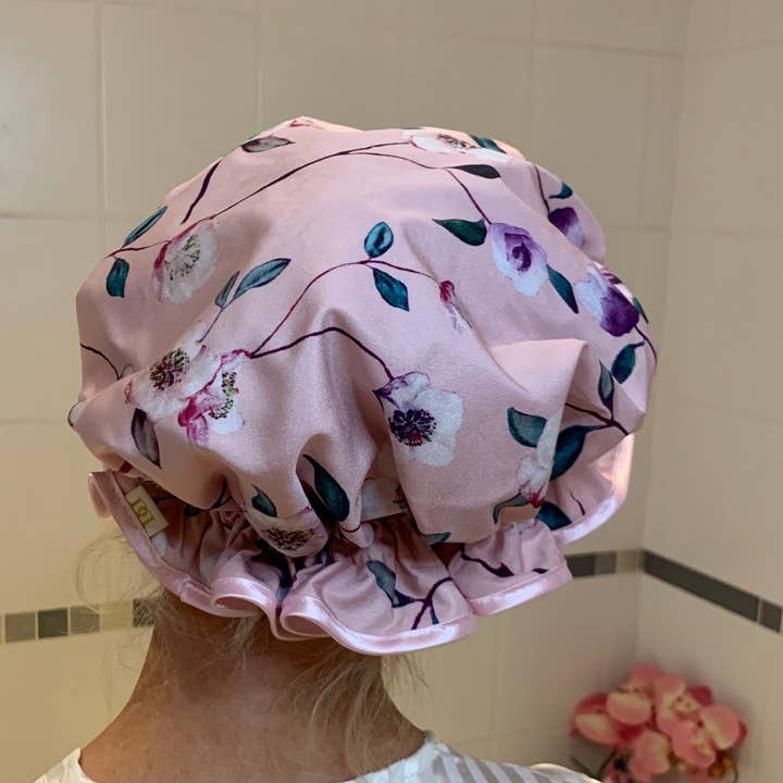 Dilly Daydream – wholesale Sleep cap / bonnet – women's – Pink Rose Satin Shower Cap1