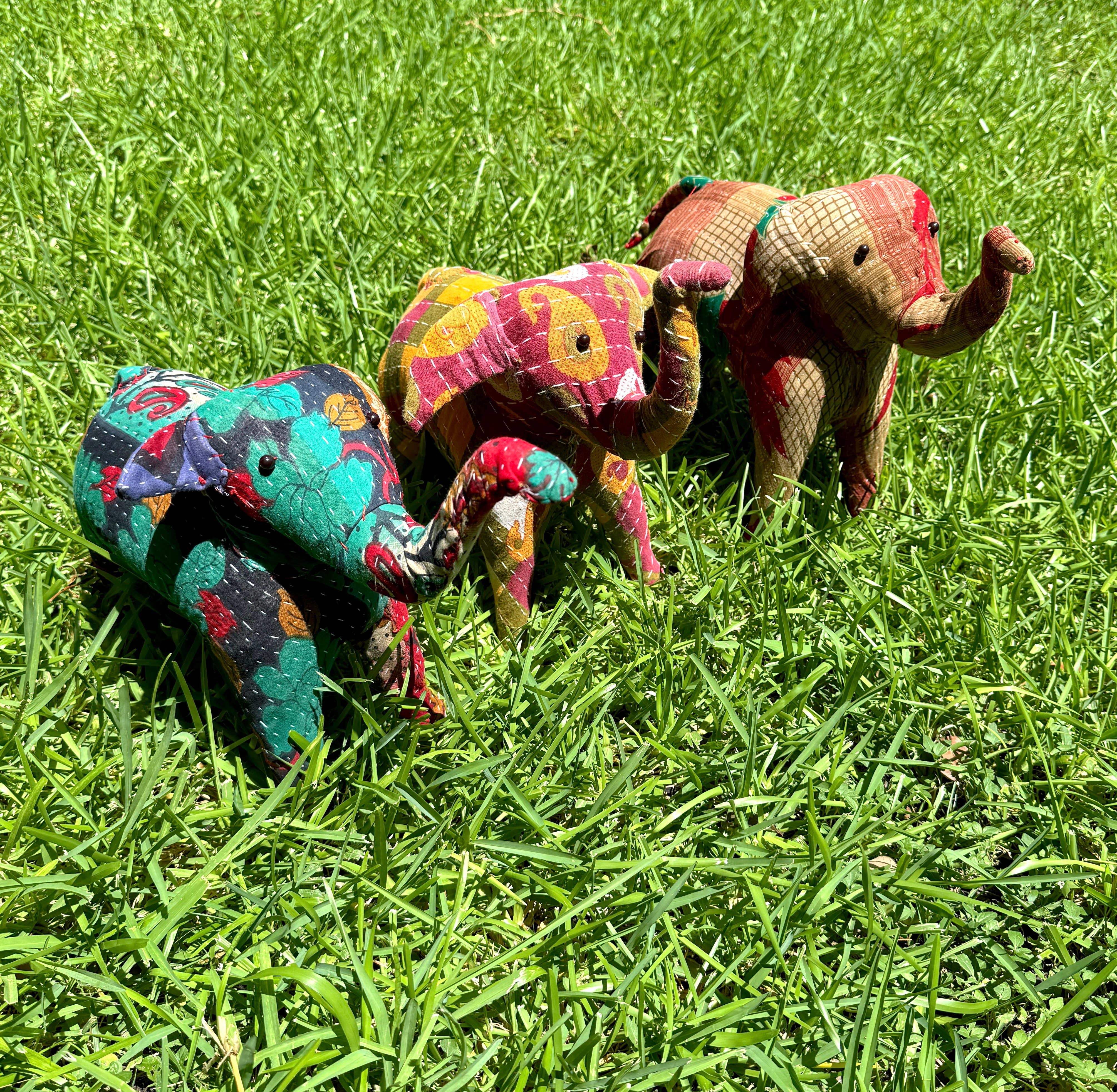 Tesoros Trading Company - Wholesale Decorative Figurine - Large Assorted  Kantha Elephant Figure, India1