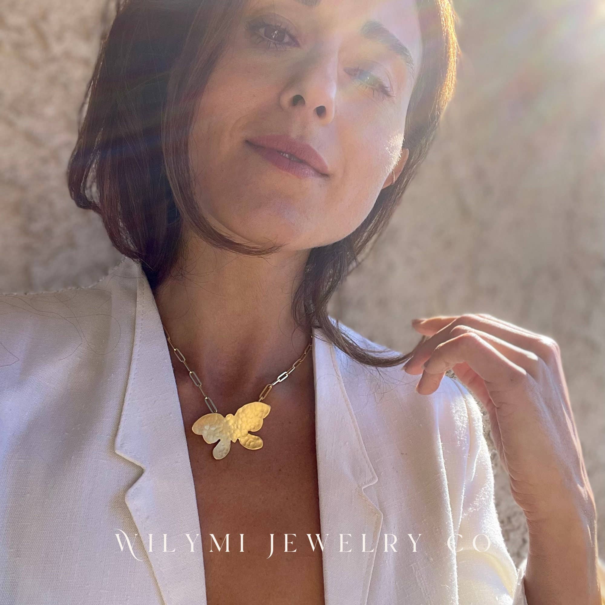 WILYMI Jewelry Co – wholesale Choker/collar –  Butterfly Choker Necklace | 24K Gold Filled | Adjustable2