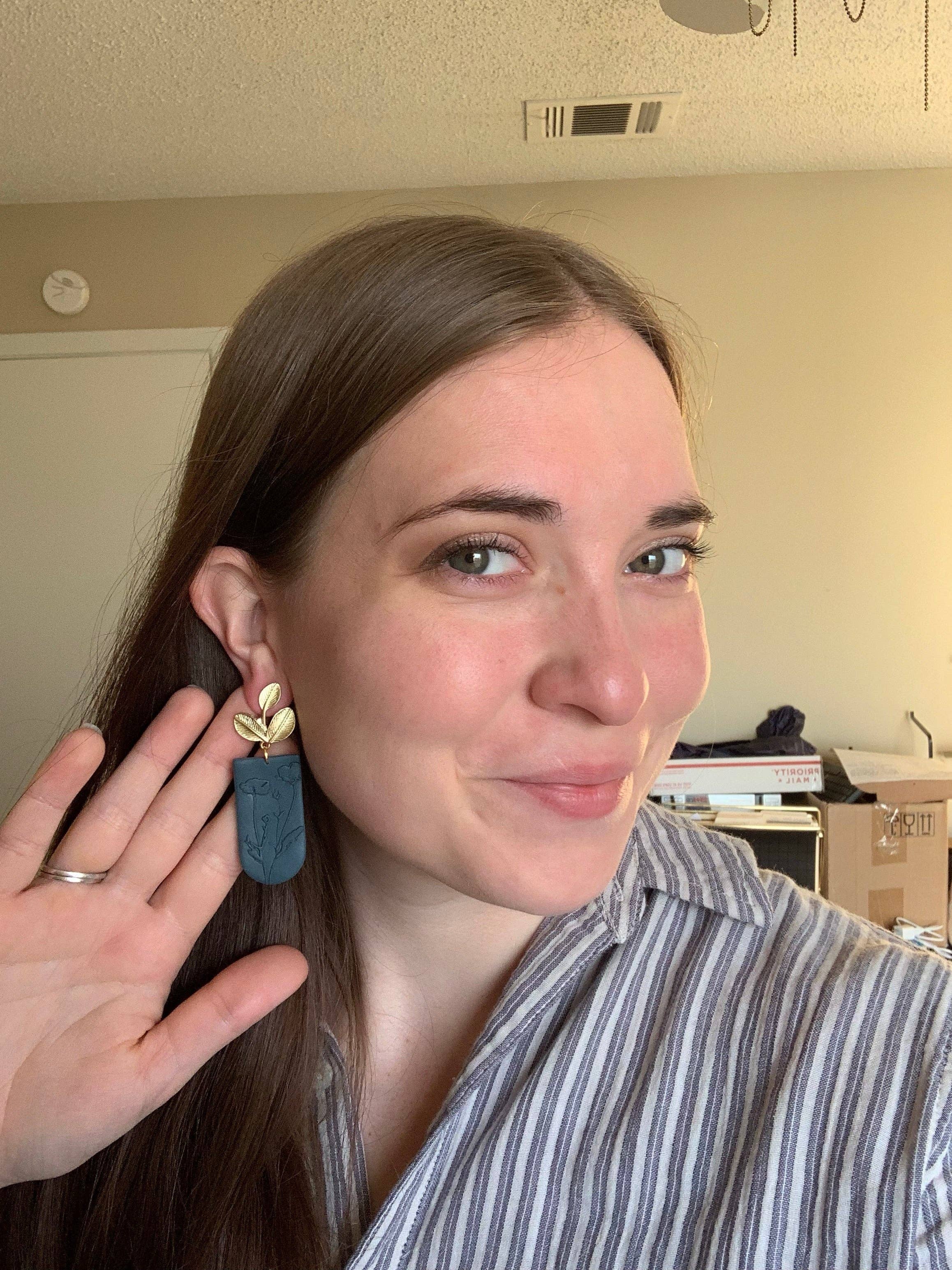 Clay By Denae - Wholesale Dangle Earrings - Sierra Earring in Navy1