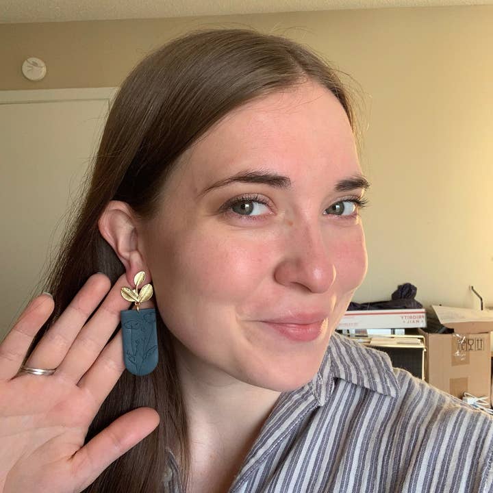 Clay By Denae - Wholesale Dangle Earrings - Sierra Earring in Navy1