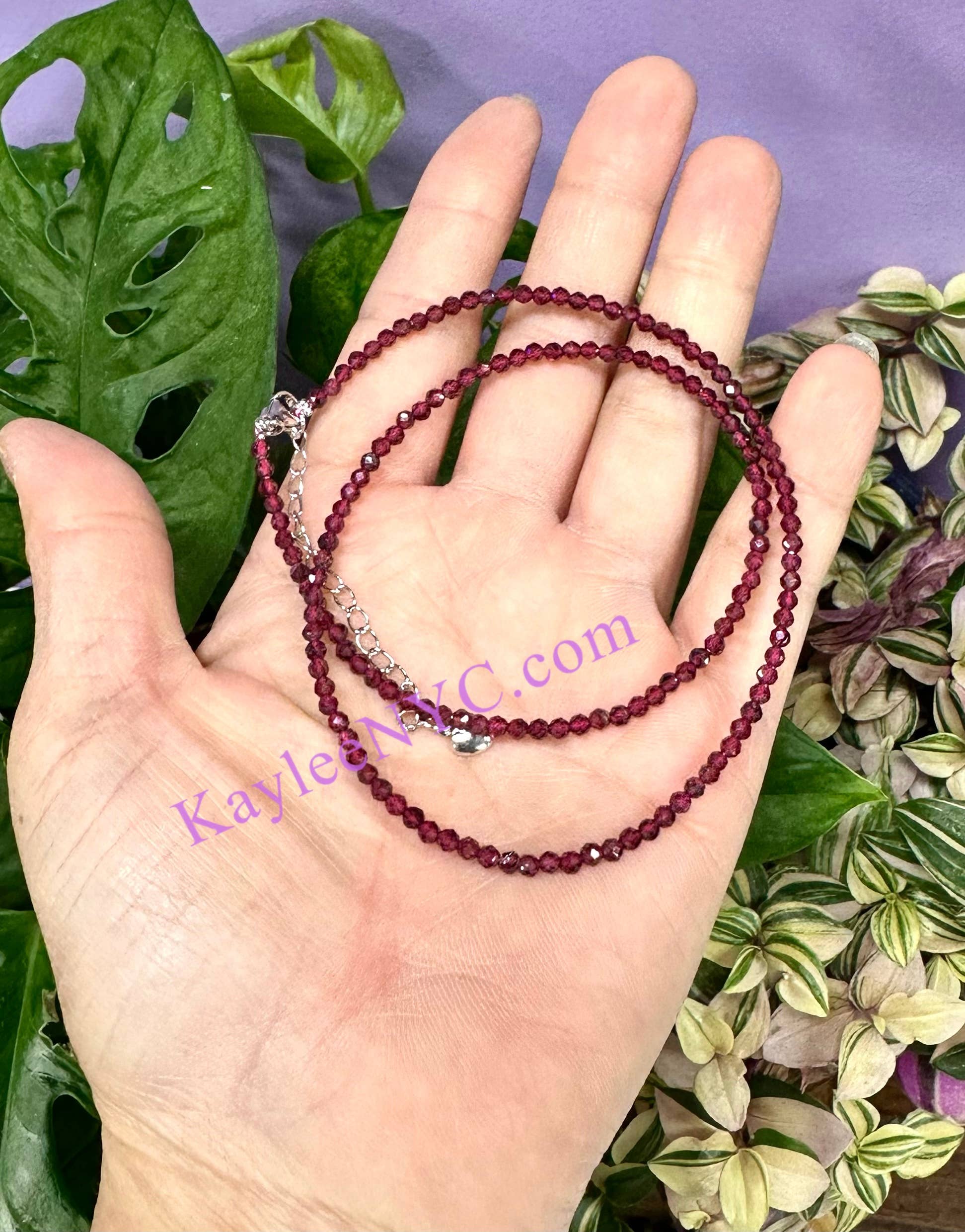 KayleeNYC - Vendita all'ingrosso Collane di perline/perle - Collane di Granato Naturale da 2mm Cristalli Energia Curativa4