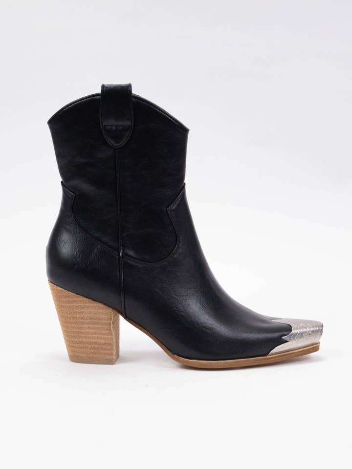 CCOCCI - Wholesale Cowboy Boots - Women's - DAKOTA METALLIC TIP TOE COWBOY BOOTS24