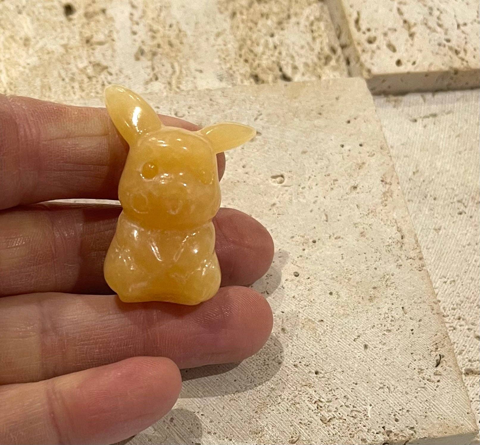 Reiju - Vente Figurine décorative - Nouvelle figurine Pikachu en jade jaune naturel sculpté à la main1