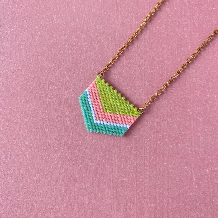 Loela – wholesale Pendant/charm necklace – Chevron Seed Bead Necklace2