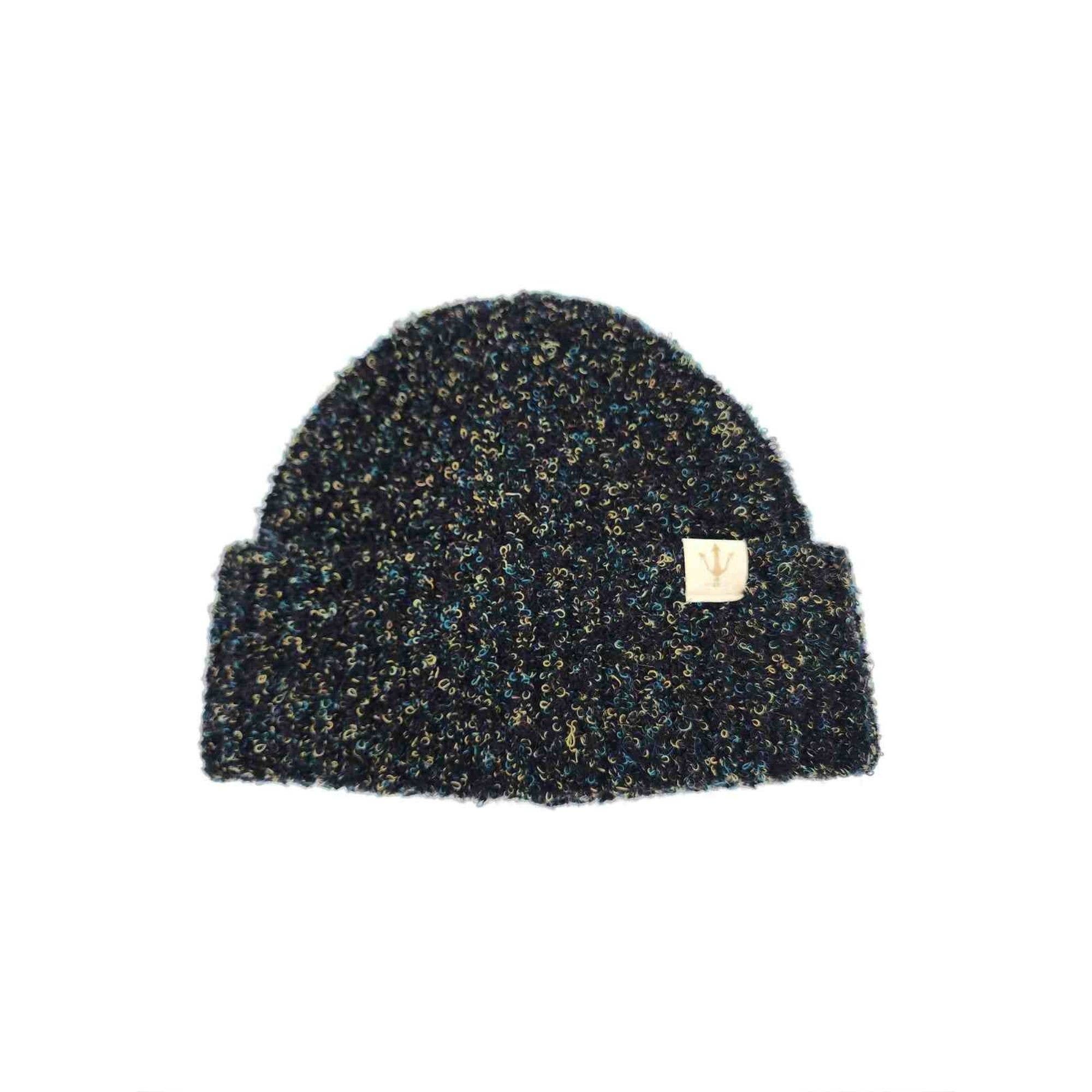 Hatzzi - Wholesale Beanie - Women's - Solid Color Boucle Cuffed Winter Beanie4