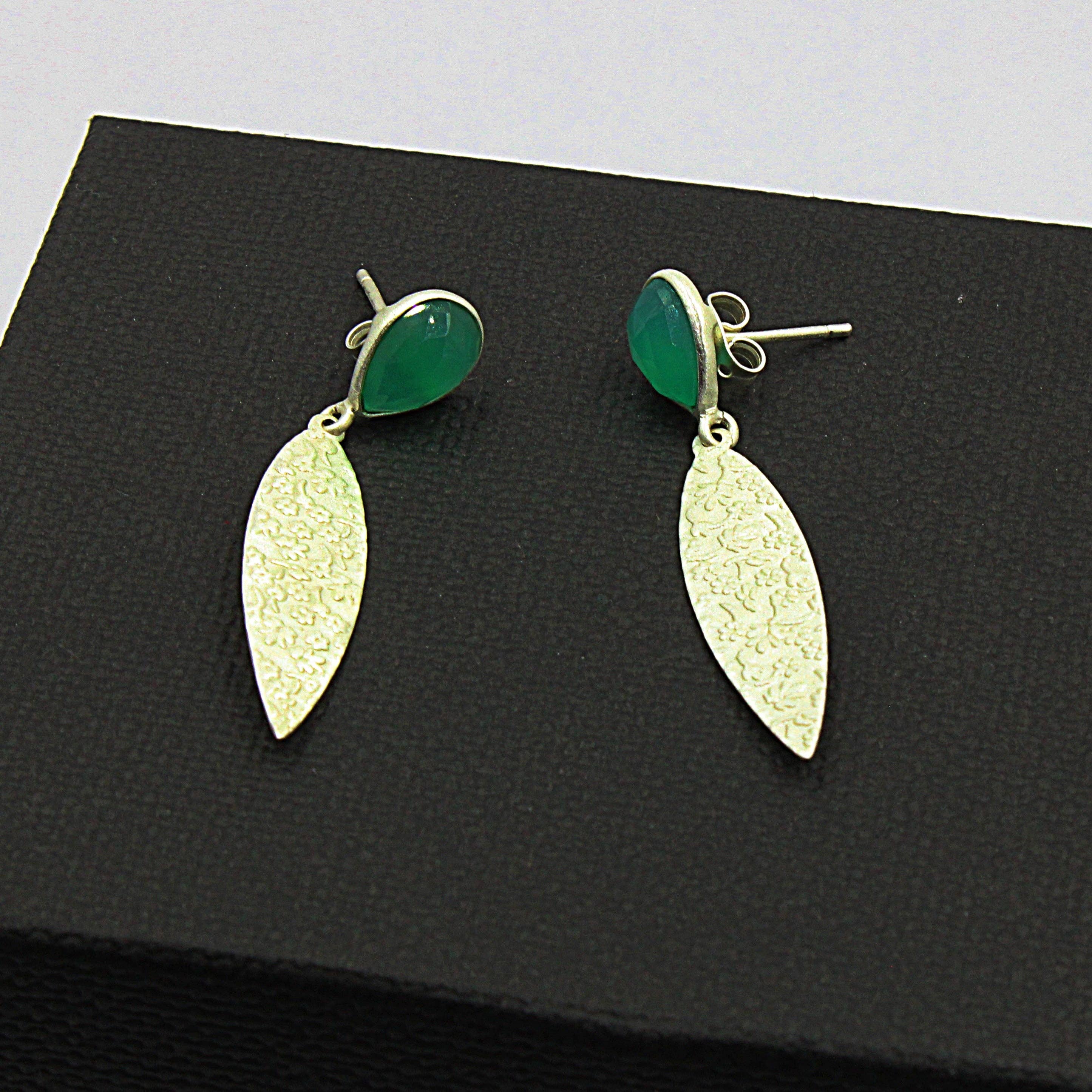 LA MAR - Wholesale Dangle Earrings - Silver-plated earrings with green onyx gemstone6