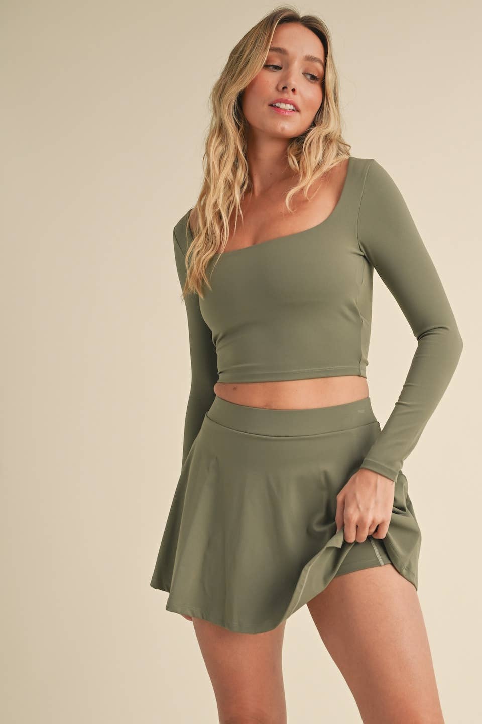 KIMBERLY C - Wholesale Athletic Top - Women's - Balletcore Long Sleeve Square Neck Top49