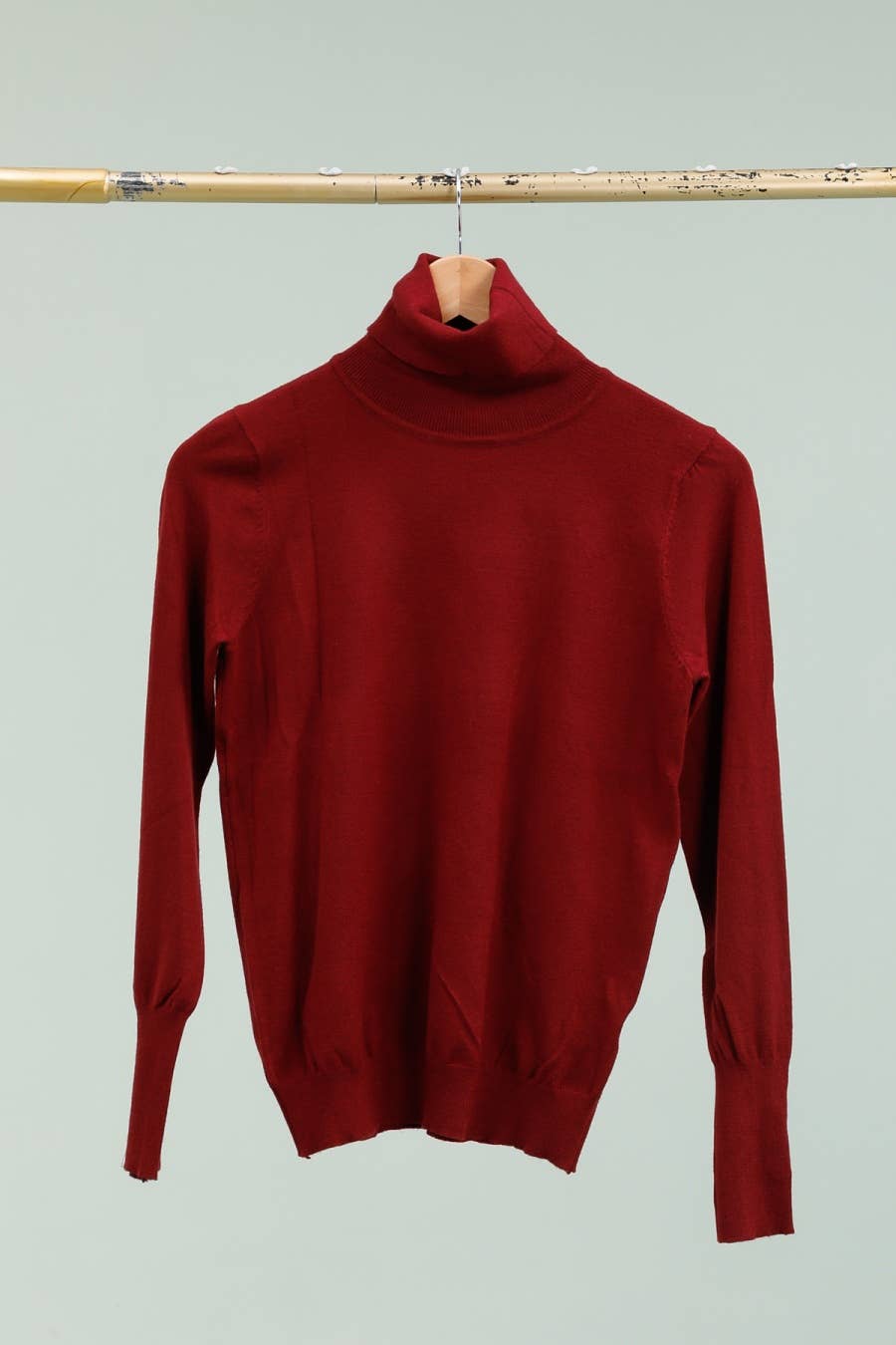 DIX-ONZE - Wholesale Knit Sweater - Women's - Basic Turtleneck Sweater – The Warm Essential with Button Details7