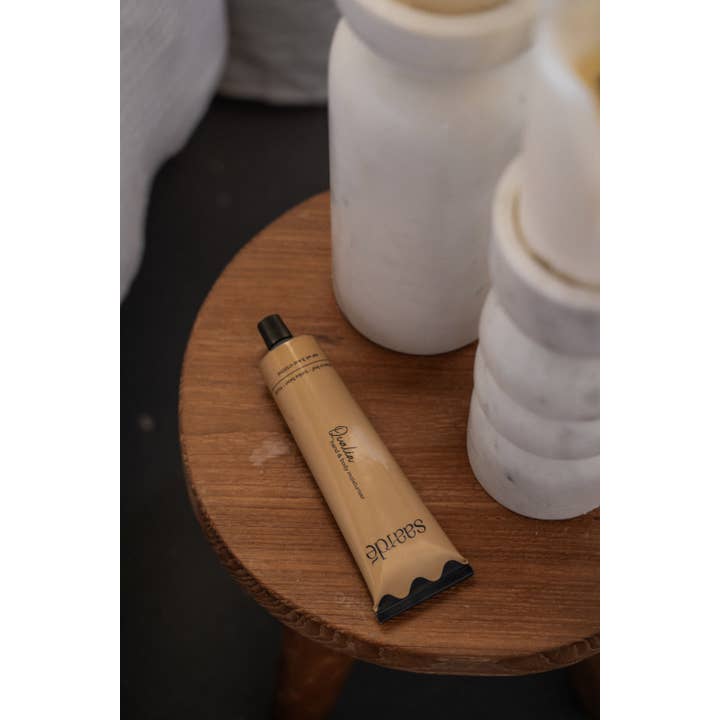 Saardé – Engroshandel Hånd- og kropslotion – Fugtighedscreme til hænder og krop | Qualia1