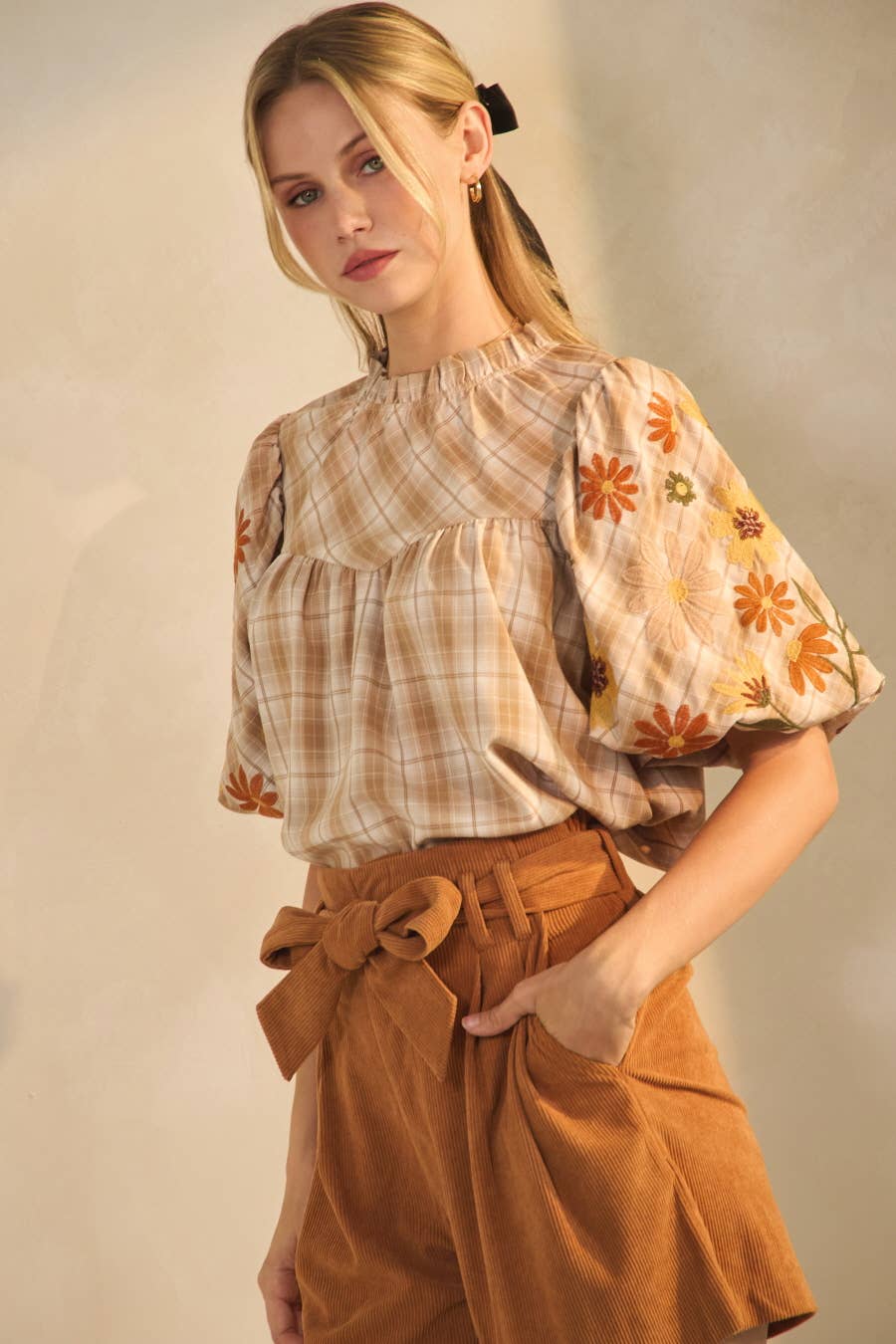 Oddi - Wholesale Blouse - Women's - Plaid Puff Sleeve Blouse2