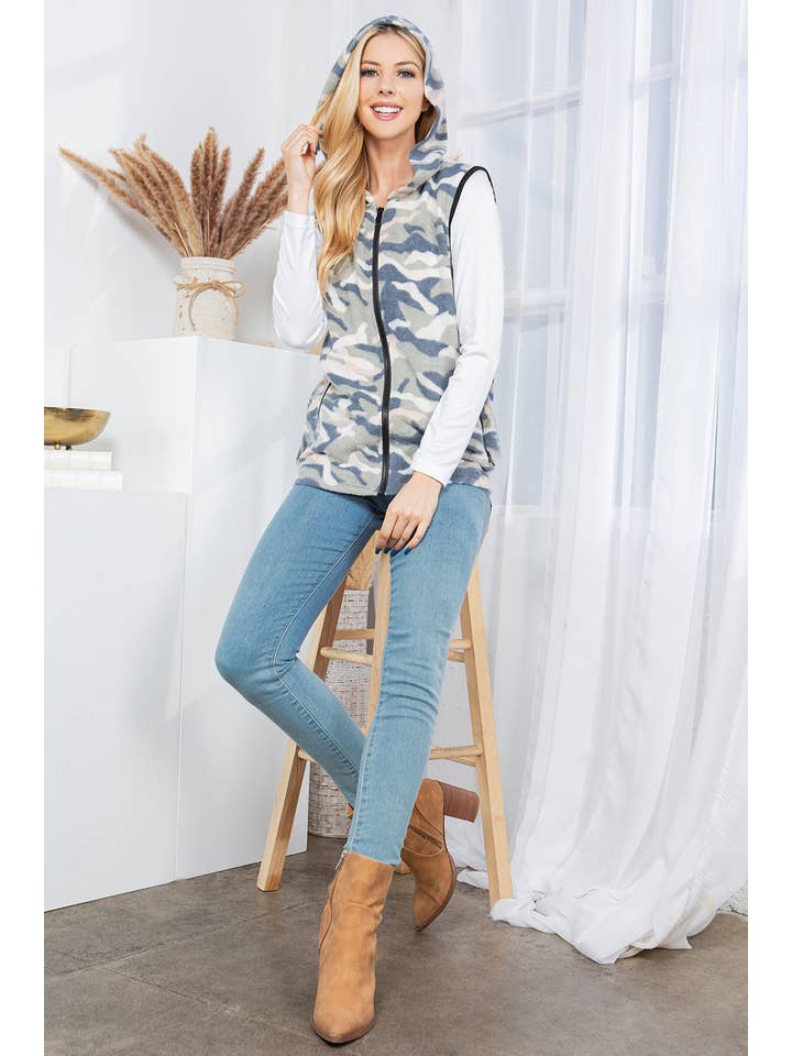 Camouflage Hacci Print Hooded Vest for wholesale on Faire1