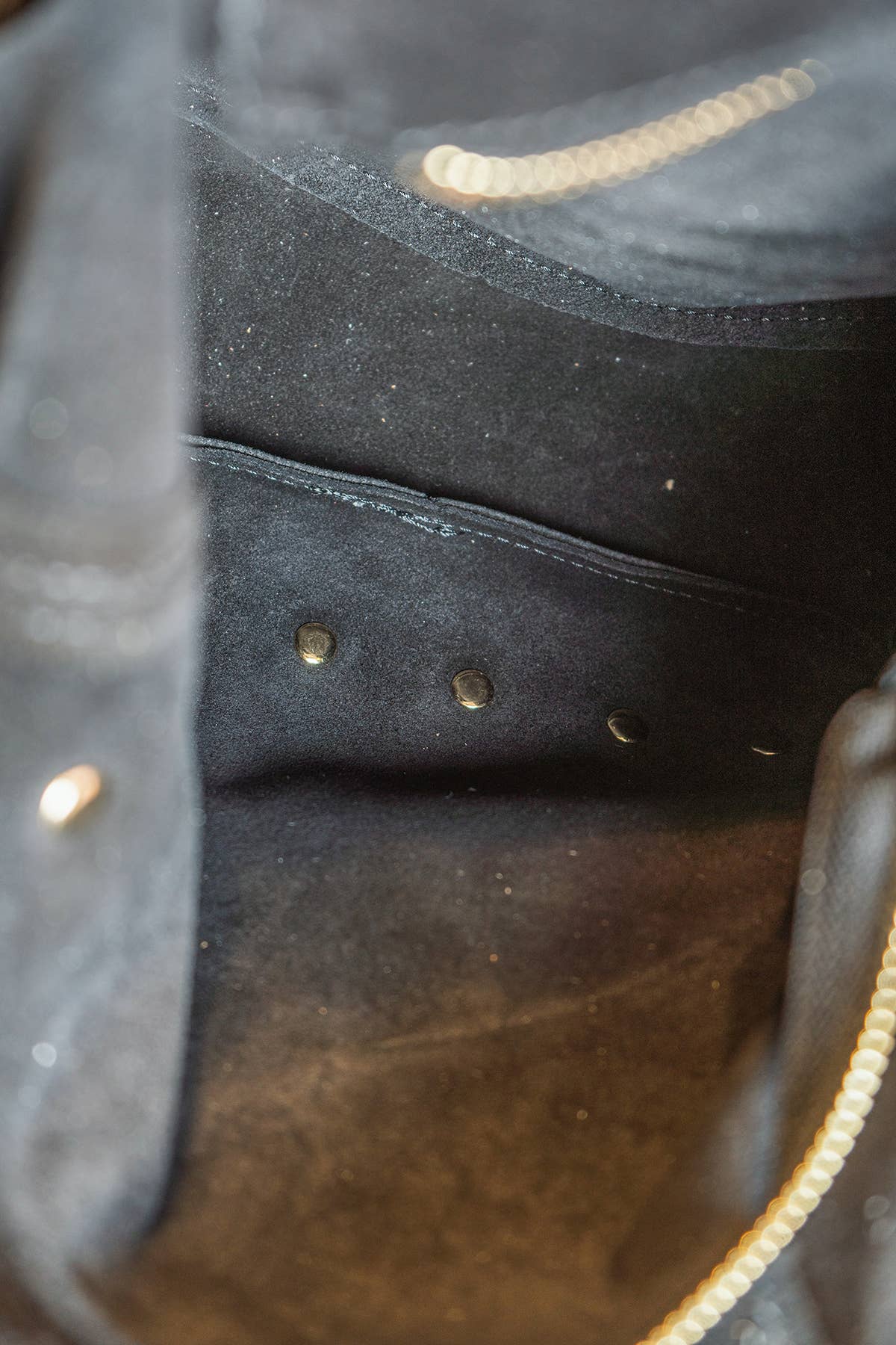 Cherry Paris - Wholesale Shoulder Bag - Women's - ALEXANE SUEDE Bag - 41936