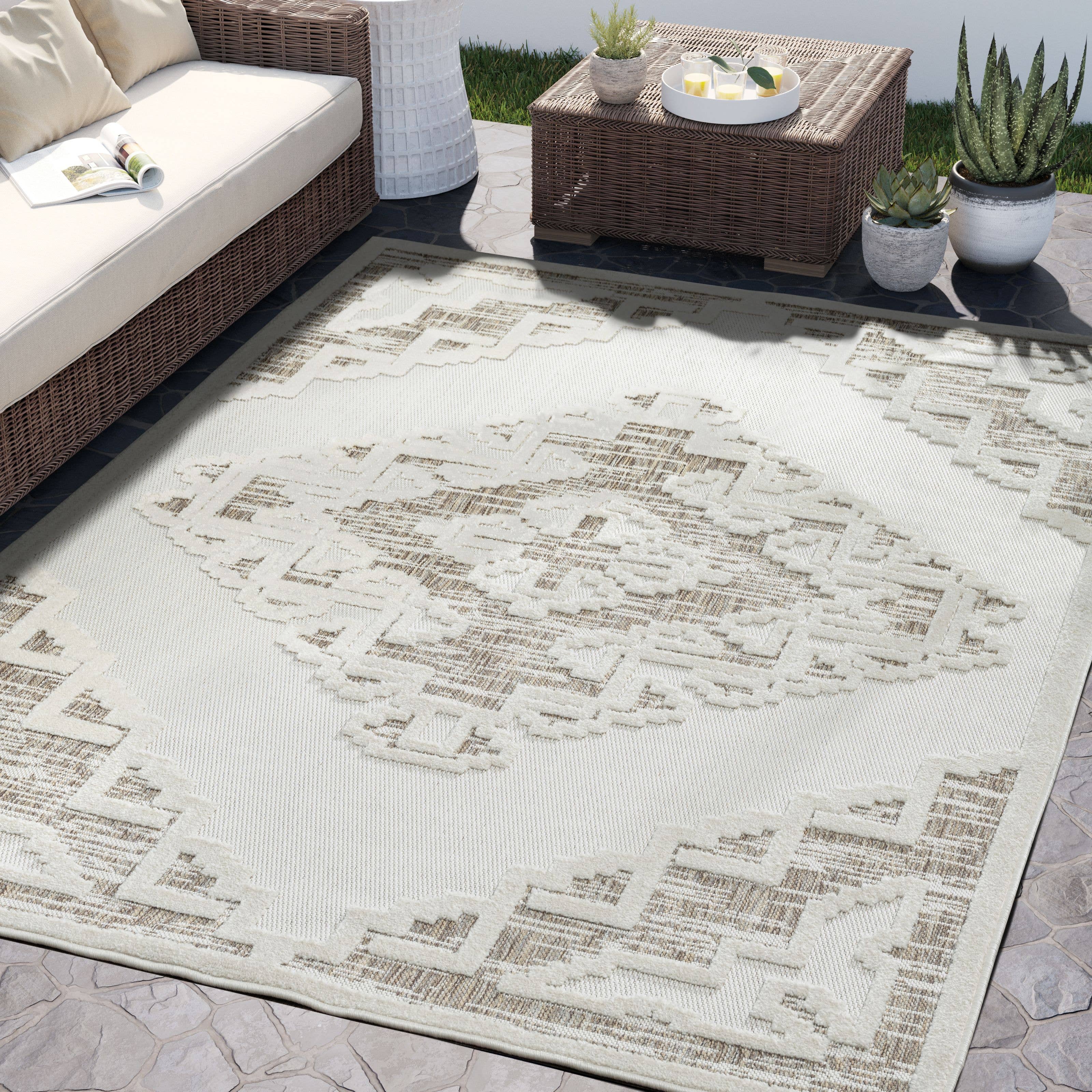 Abani Rugs - Wholesale Area Rug - Abani Indoor/Outdoor Tribal Medallion Beige Area Rug1