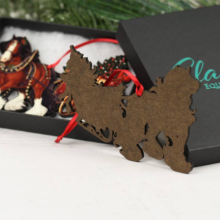 Classy Equine - Wholesale Ornament - Chestnut Tobiano Gypsy Cob Horse Sleigh Christmas Ornament6