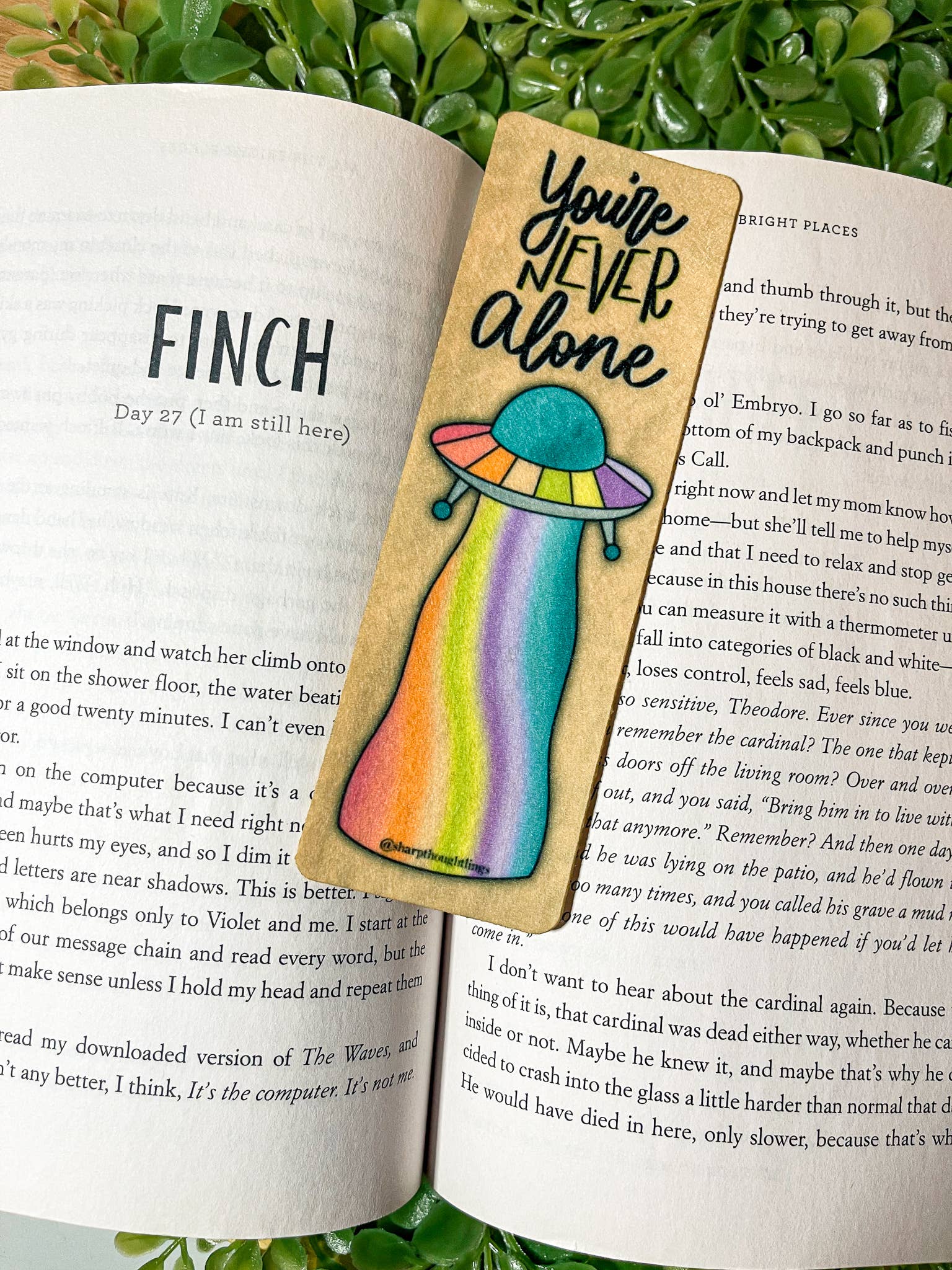 Sharp Thoughtlings – Großhandel Lesezeichen – Du bist nie allein UFO Filz Lesezeichen2