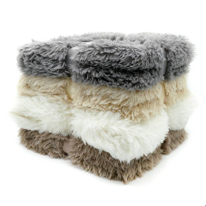 Le comptoir de la plage - Wholesale Bedding Blanket - Long pile faux fur throw 220x240cm - Natural longwool1