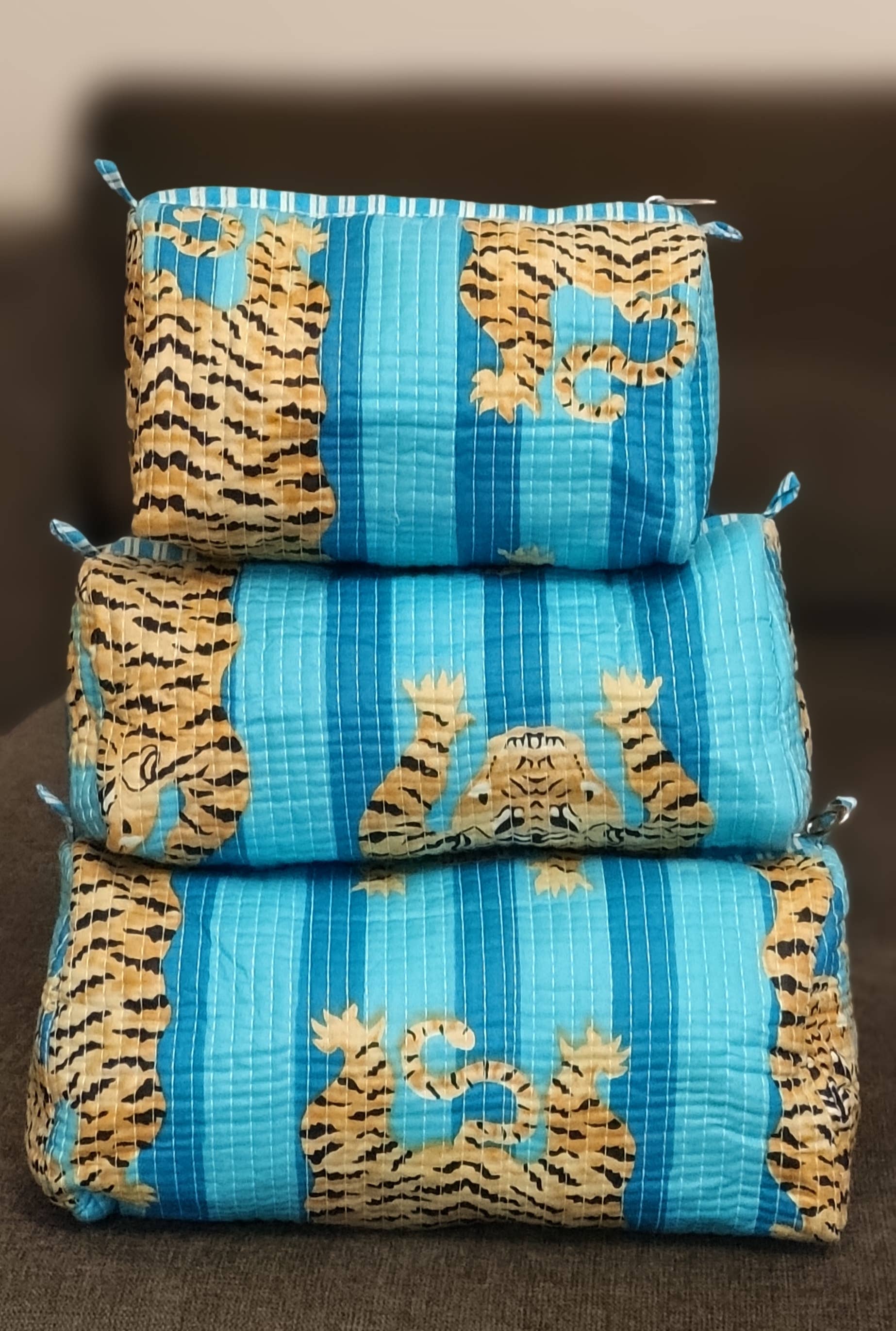 Ayras World - Wholesale Makeup/Cosmetic Bag - Turquoise Blue Tiger Cotton Quilted Makeup Bag/Cosmetic Bag1