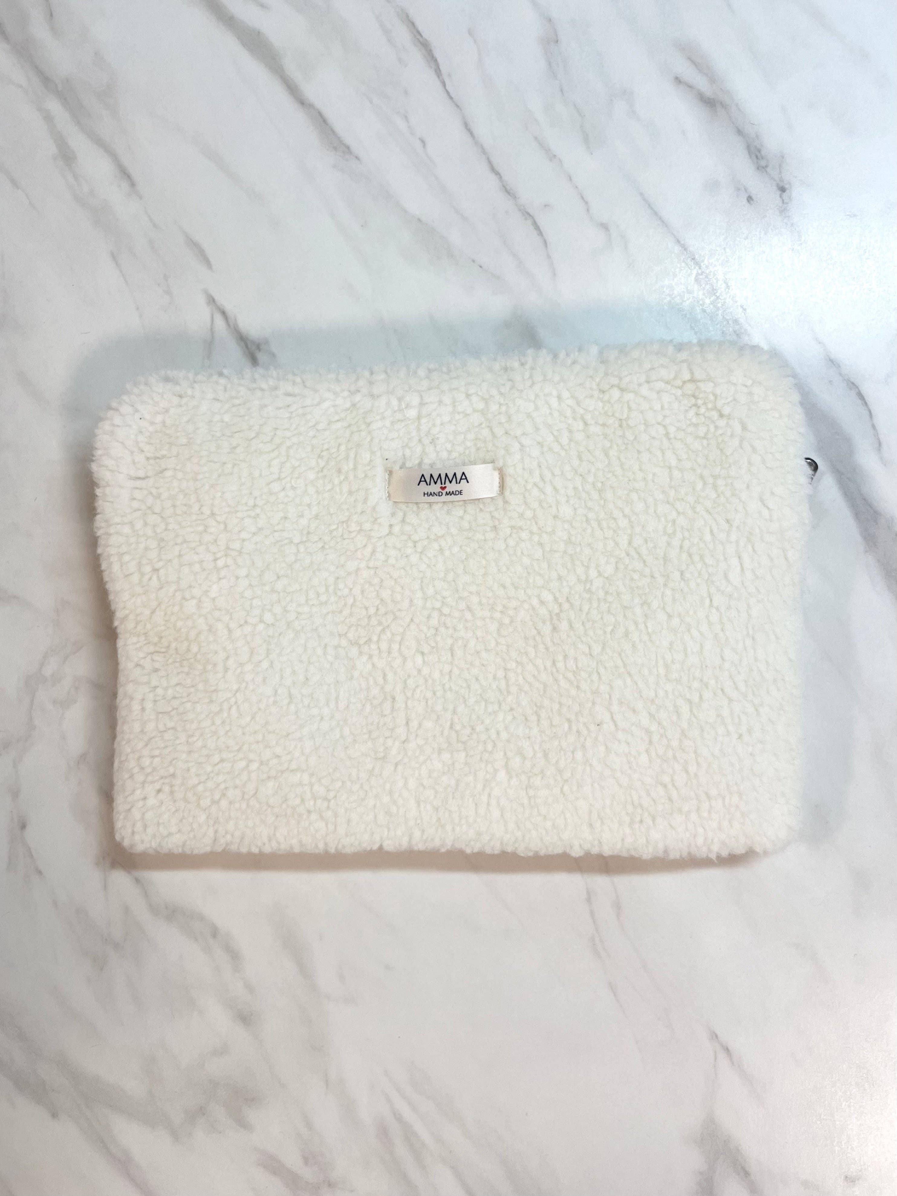 AMMA – wholesale Datorväska - Dam – AMMA polar cloud fleecetillverkad datorfodral3