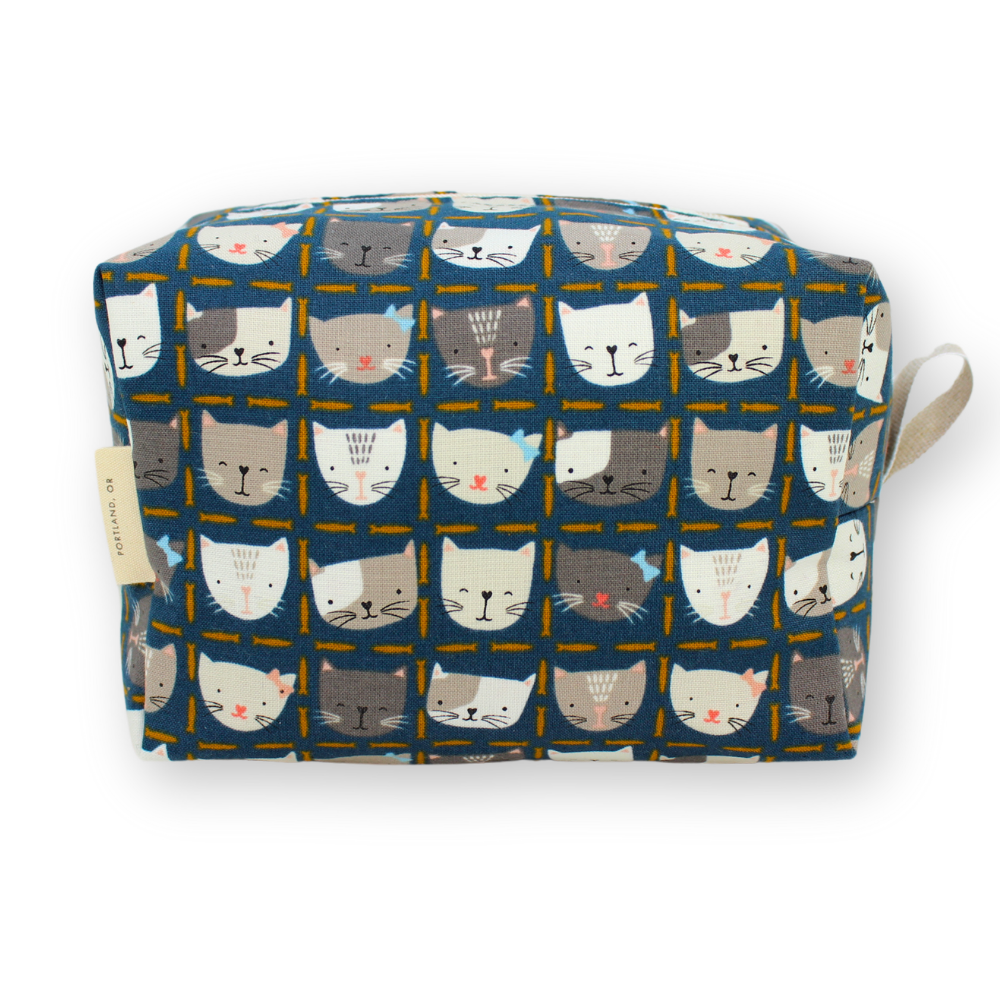 Dana Herbert - Wholesale Toiletry Bag - Women's - The Medium Dopp Kit9