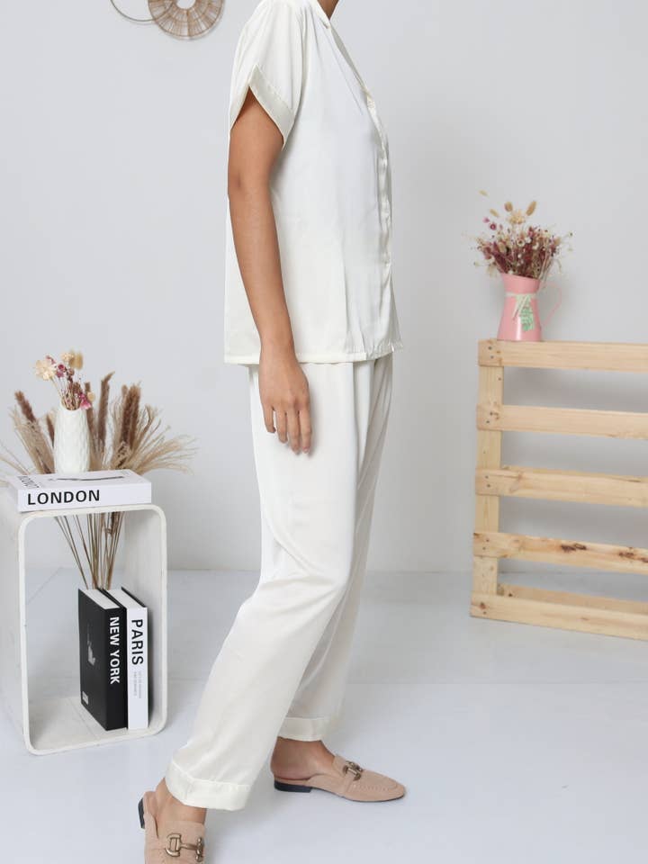 Belle Com'Elle – wholesale Sleepwear set – Women's – Solid Satin Pajama Set / N465111