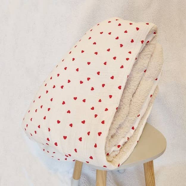 Anpassbare Abdeckung Modell Zoé für den Großhandel von Les Doudous D'Emi