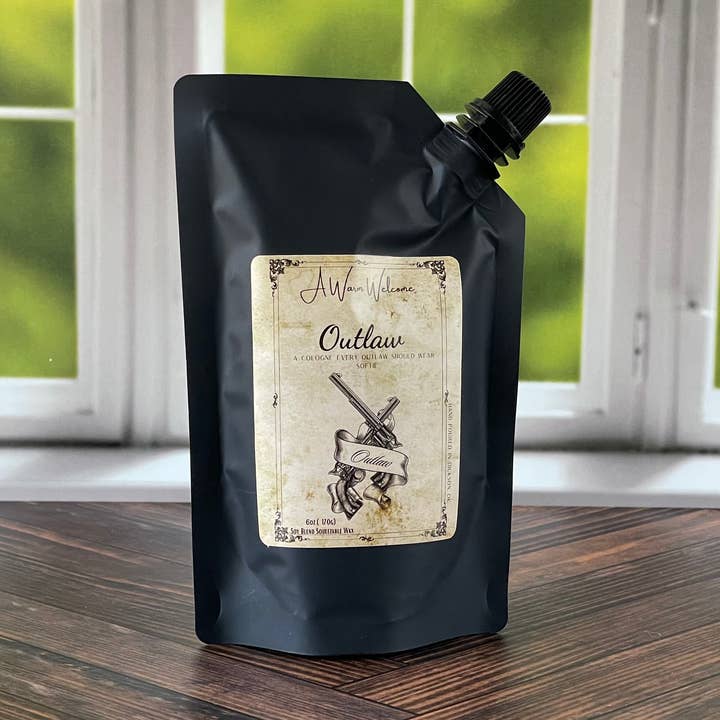 Wild West Outlaw Softie | Bougie parfumée à la cire pressée pour la vente par A Warm Welcome