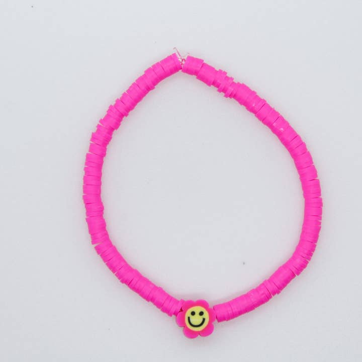 Bracelet smiley rose vif pour la vente par White Daisy Jewelry LLC