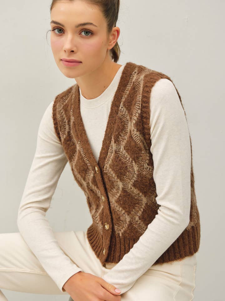 ARGYLE PATTERN VARSITY STYLE SWEATER VEST for wholesale by Be Cool