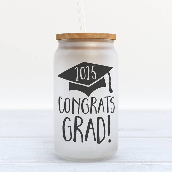 Heart & Willow Prints – wholesale Drinking glass/cup – 2025 Congrats Grad Graduation Frosted Glass Can Tumbler