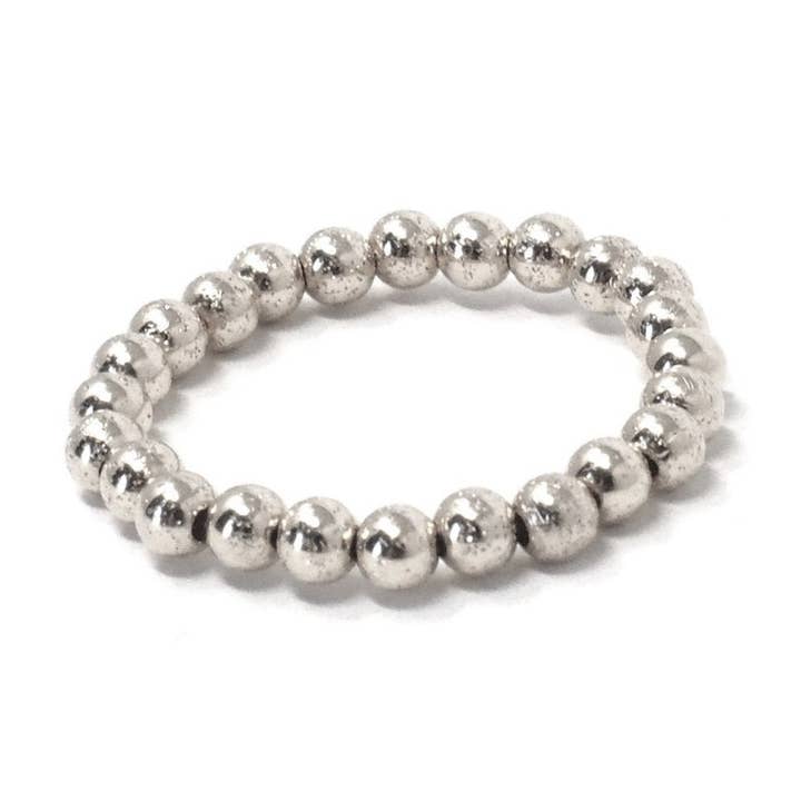 L'anello Eternity in argento per la vendita all'ingrosso da parte di Love You More