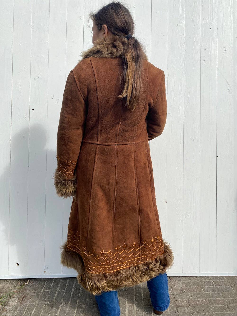 Dandelie – wholesale Päls/fuskpäls - Dam – Afghansk fårskinnsrock Damsa1